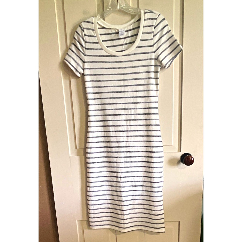 Melrose and Market T-Shirt Dress Sz S White Blue Striped Knit Scoop Neck Knee